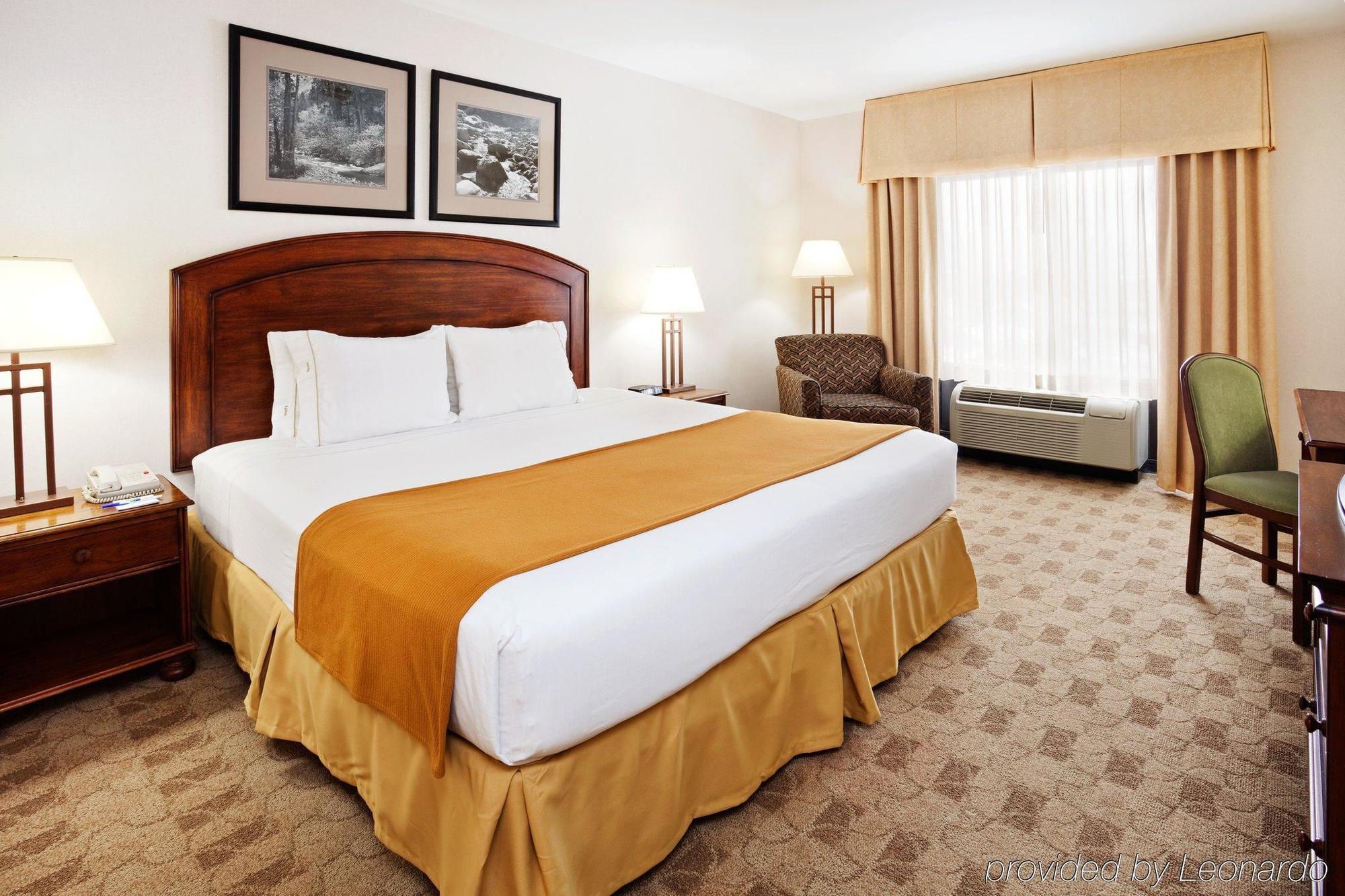Holiday Inn Express Boone By Ihg Buitenkant foto